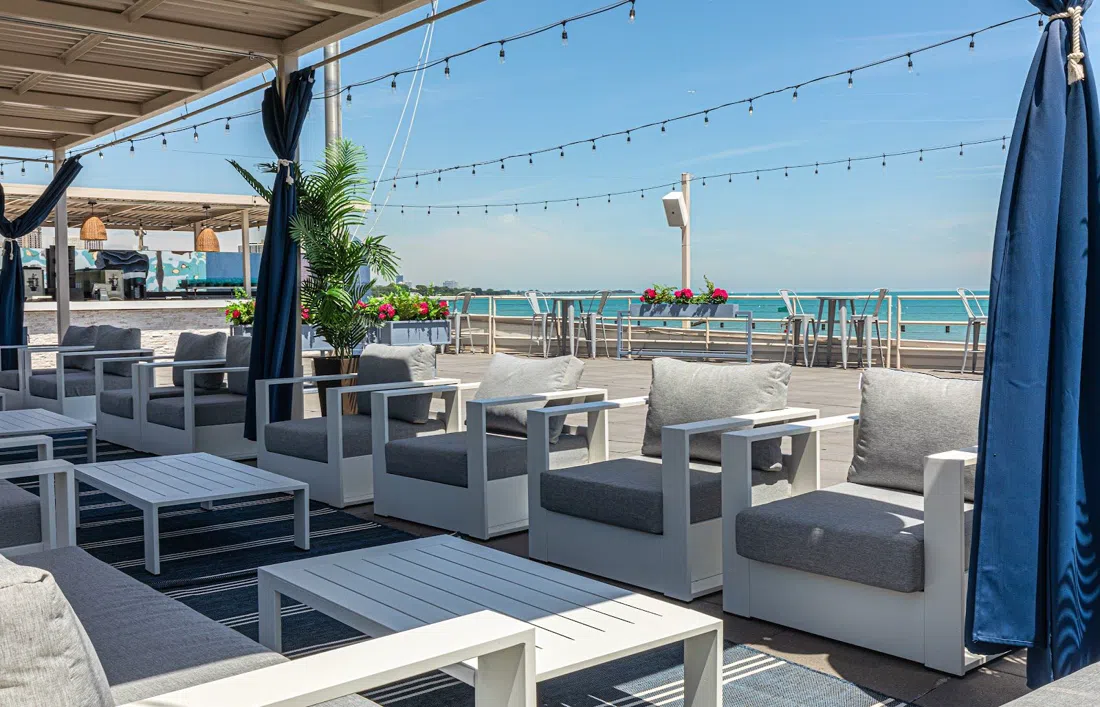 Castaways Beach Club, Chicago