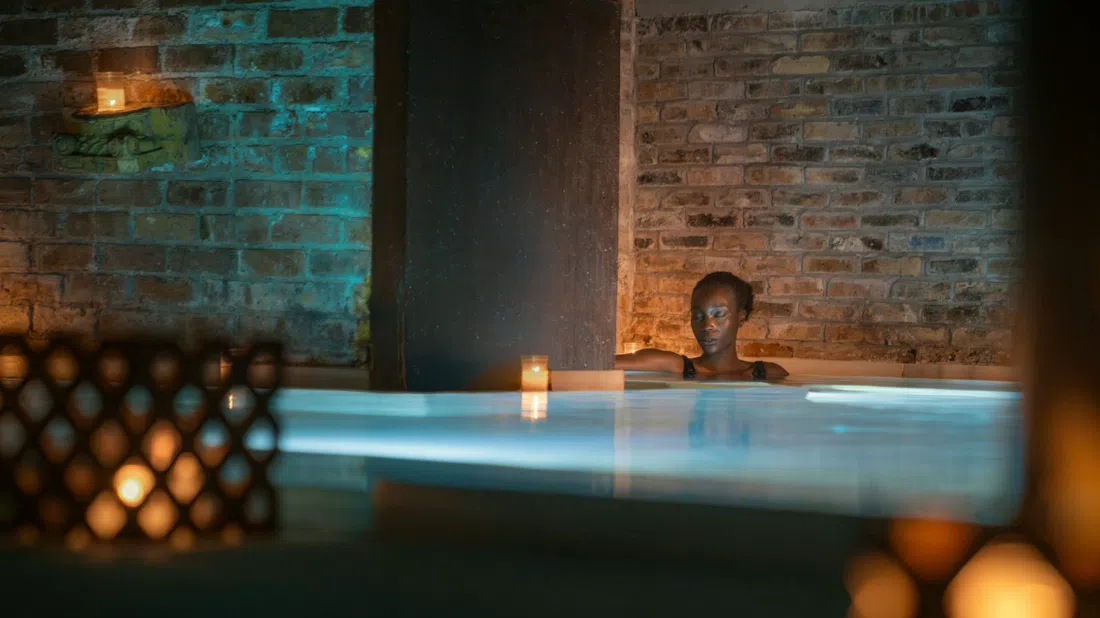 AIRE Ancient Baths Chicago, Chicago