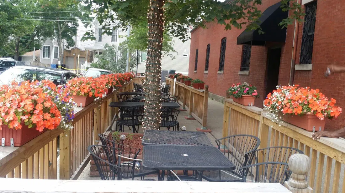Pat's Pizza and Ristorante, Chicago