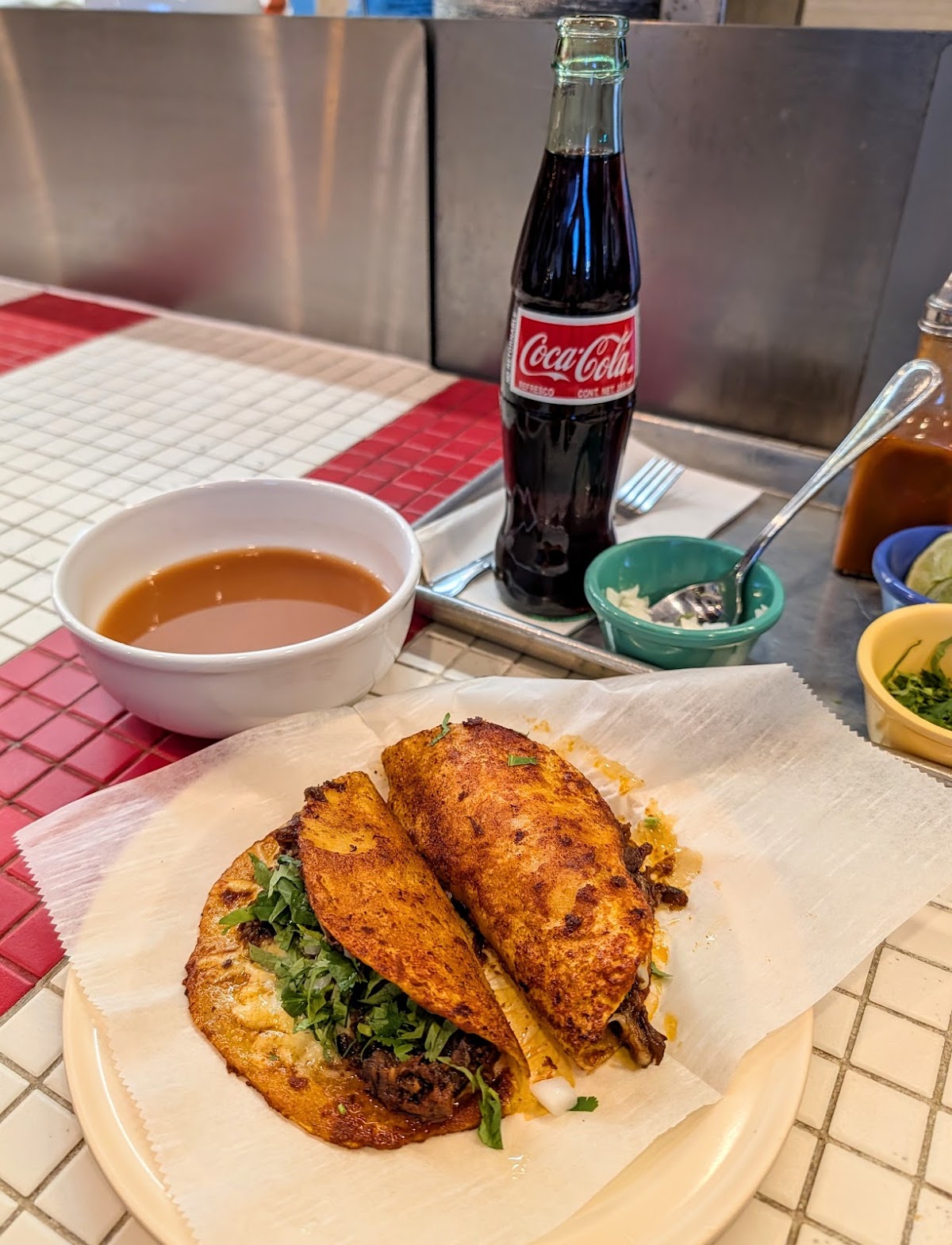 Birrieria Zaragoza — photo 4