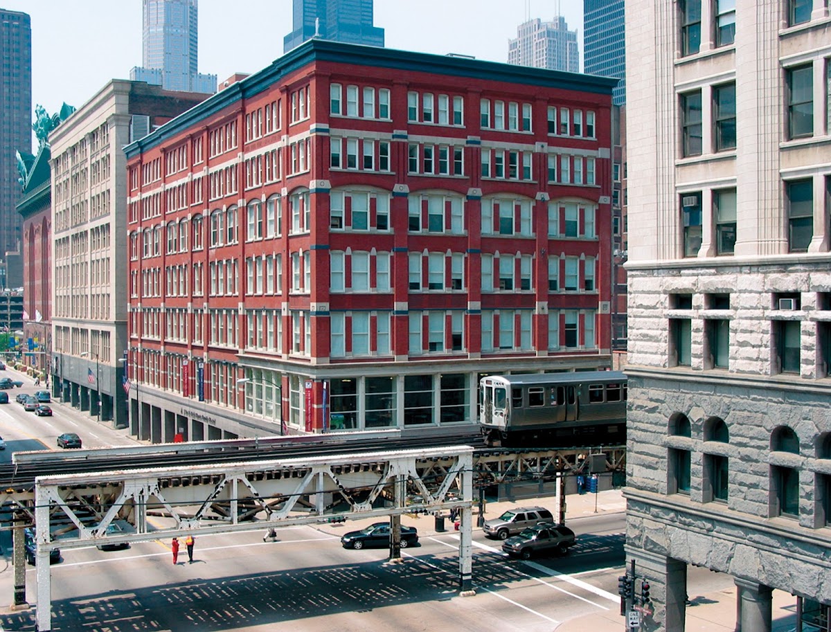 HI Chicago Hostel, Chicago