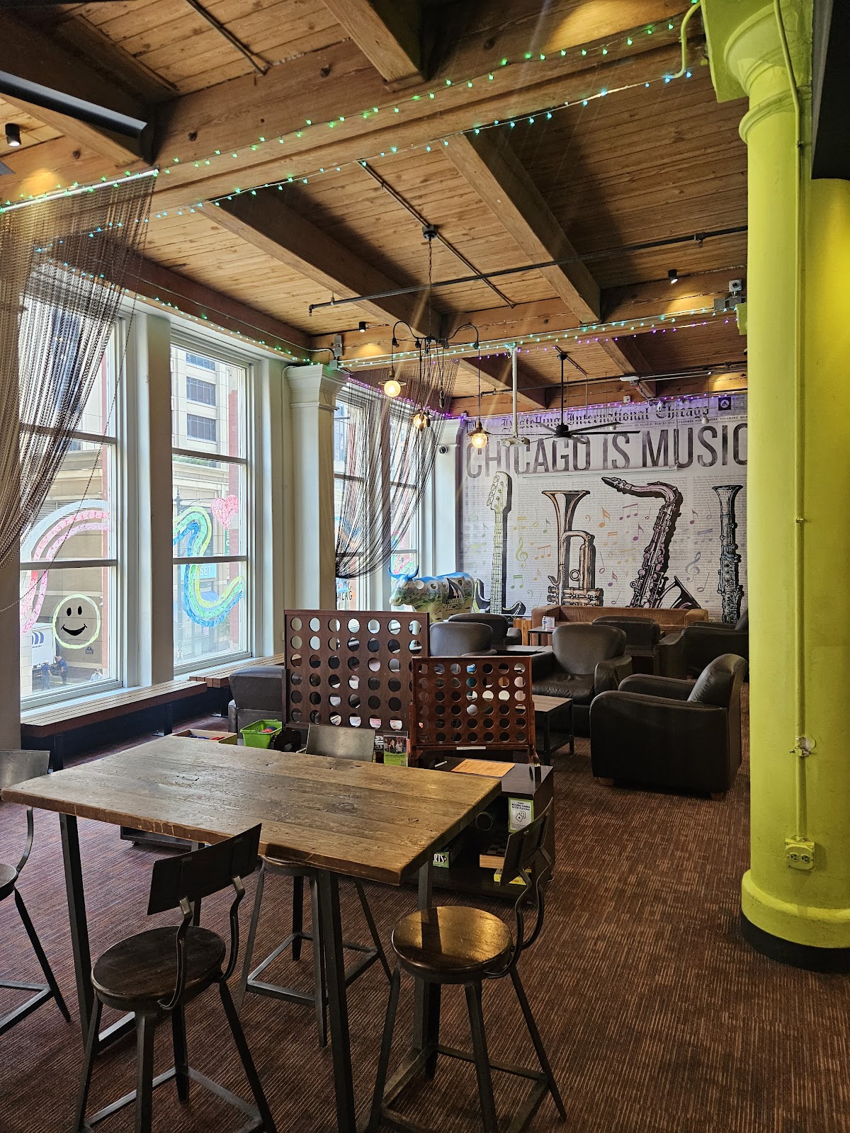 HI Chicago Hostel — photo 4