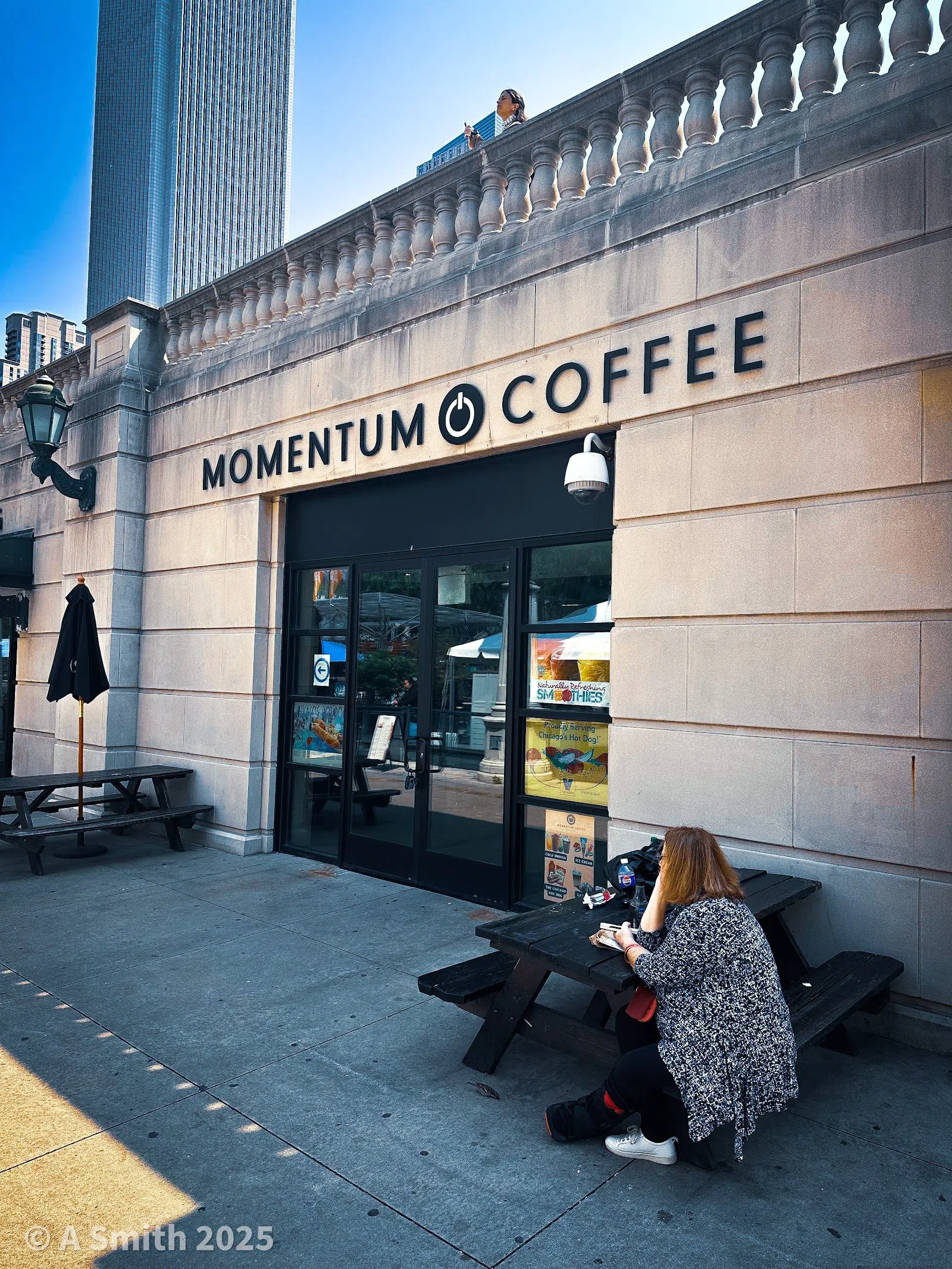 Momentum Coffee Millennium Park, Chicago